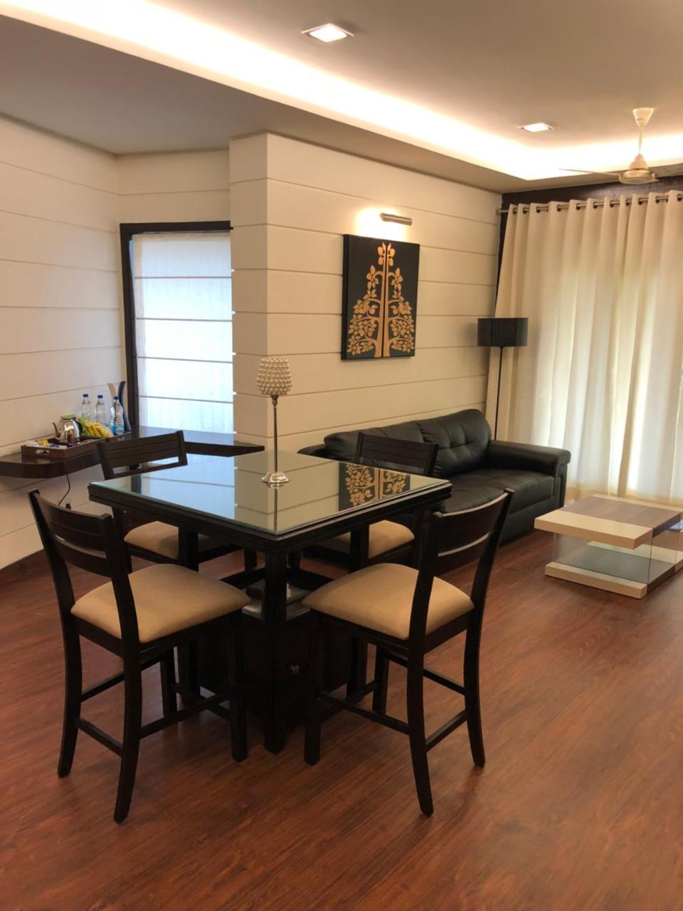 Beautiful Apartments At Tarudhan Valley Golf Resort, Manesar Gurgaon Eksteriør bilde